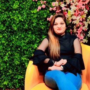 Meet your Posher, Shikha